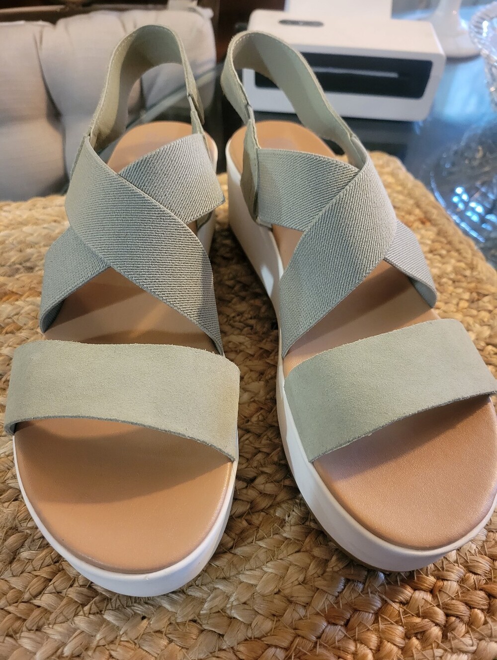 SOREL WOMANS SANDALS NEW